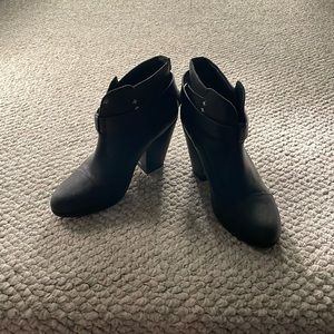 Rag and bone size 37 boot leather